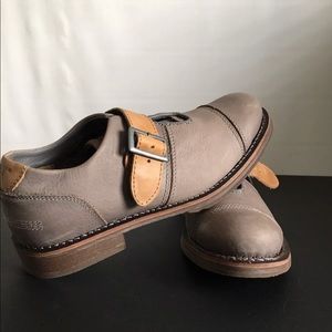 CAT Footwear “Halsey”  Penny Loafer Frost Gray NEW